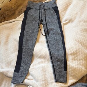 PINK Victoria's Secret Gray and Black Leggings